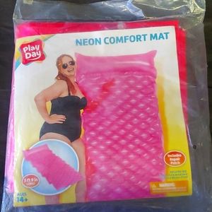 Neon Comfort Mat